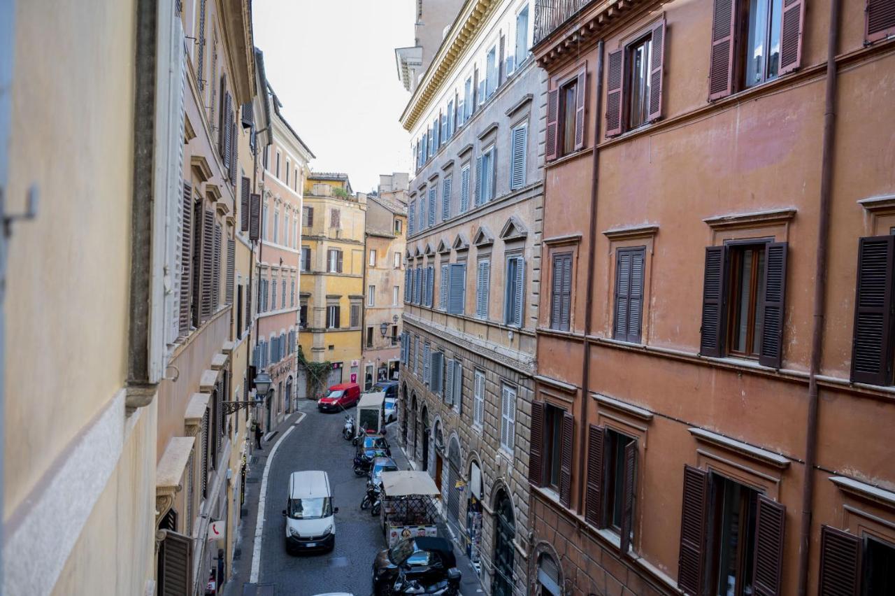 Artsy And Elegant Apartment Near Pantheon Roma Exterior foto